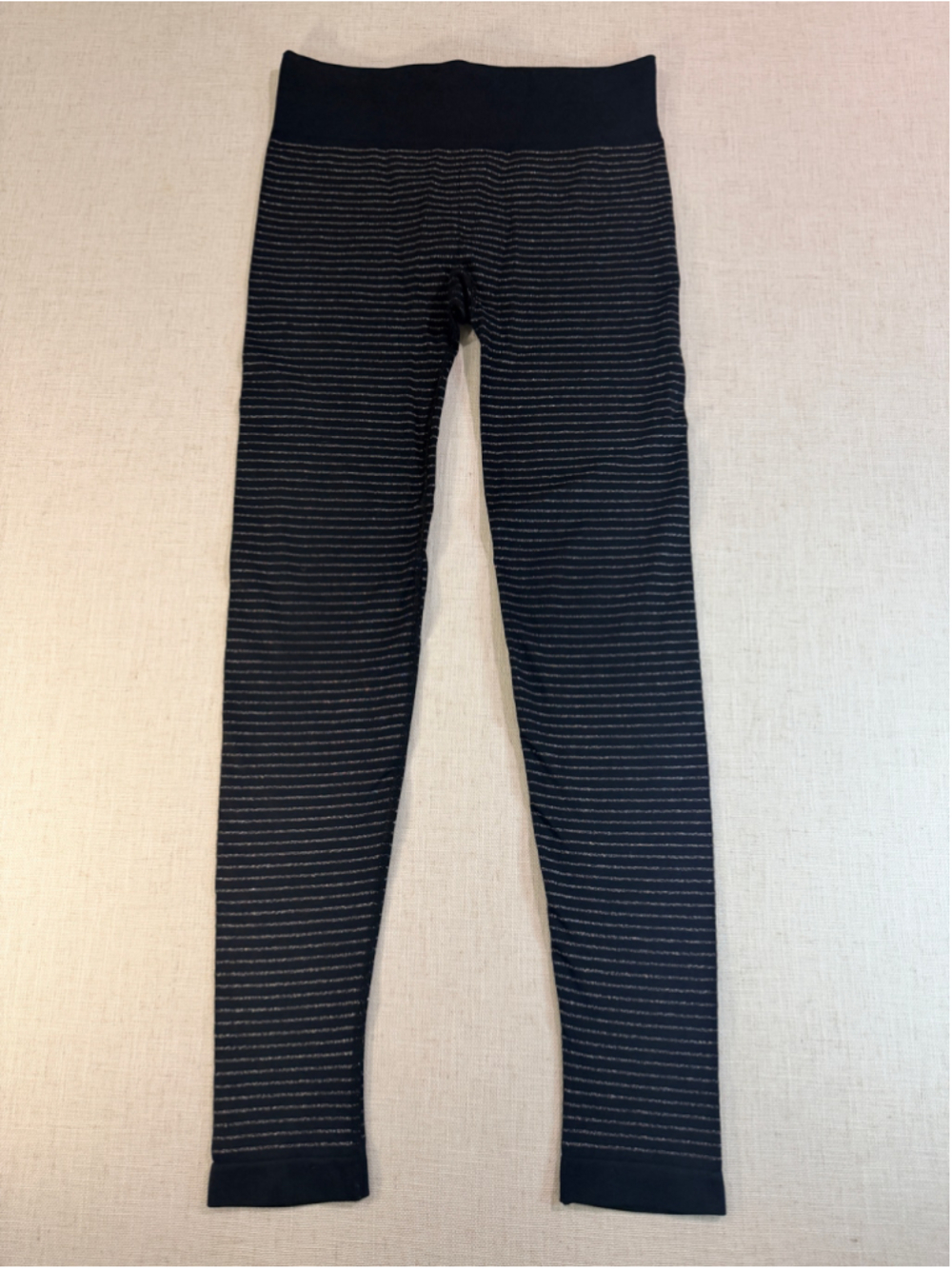 Athleta Women’s Seamless Striped Tight Leggings Black Silver Shimmer Small
